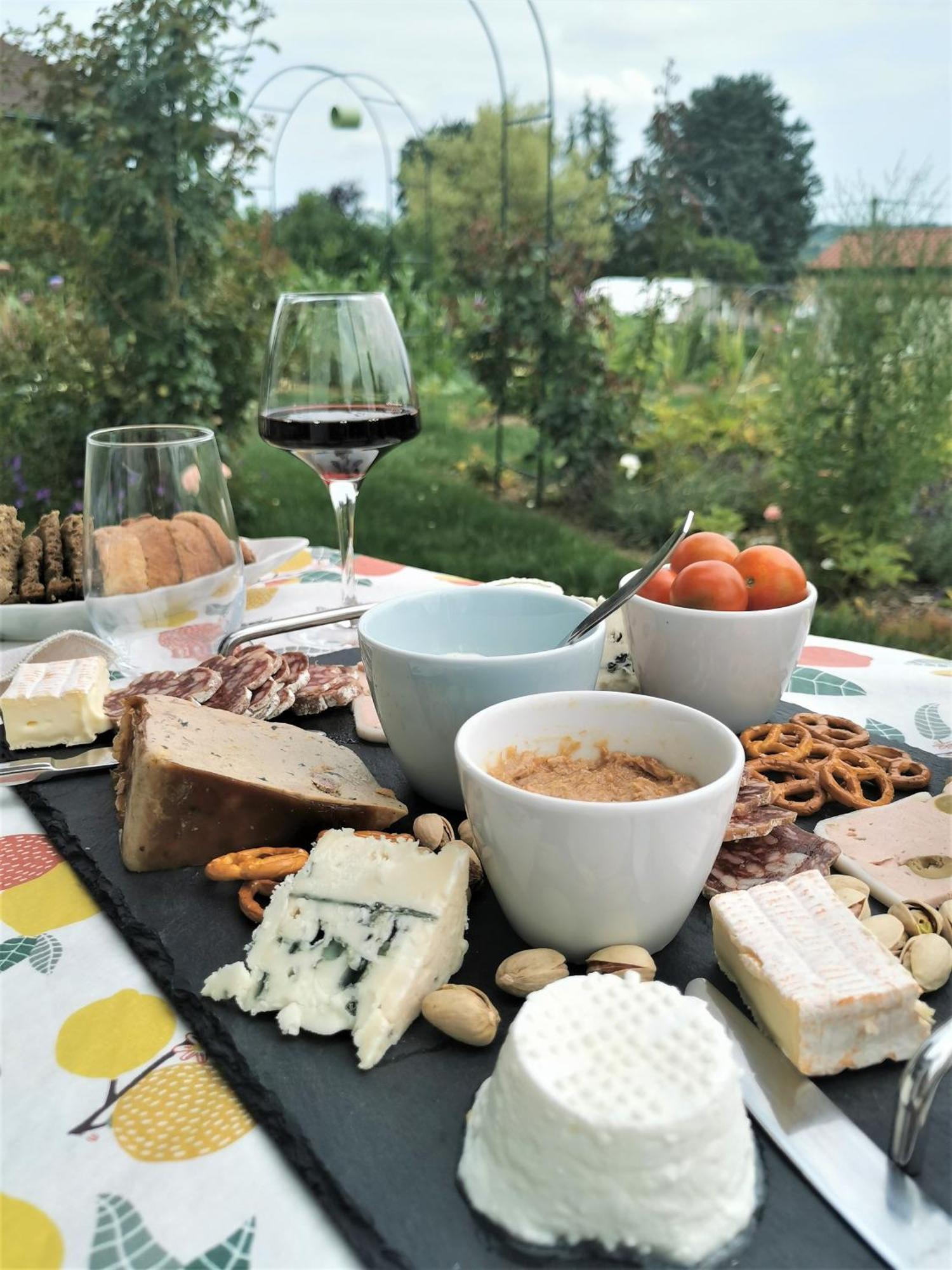 Prissé Au Jardin Des Deux Roches Bed & Breakfast エクステリア 写真